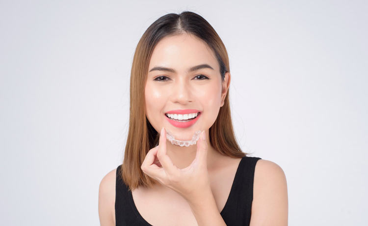 Straightening Your Teeth Without Braces