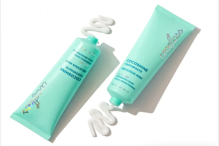 an image taken from Cocofloss Cocoshine Whitening toothpaste